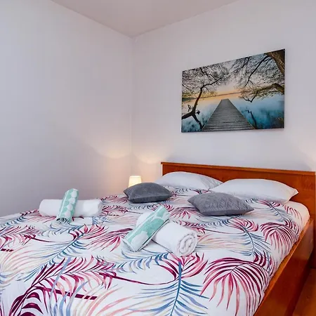 House Mima Holiday home